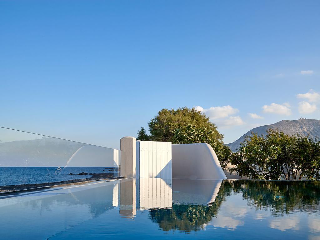 Incognito Santorini Villa