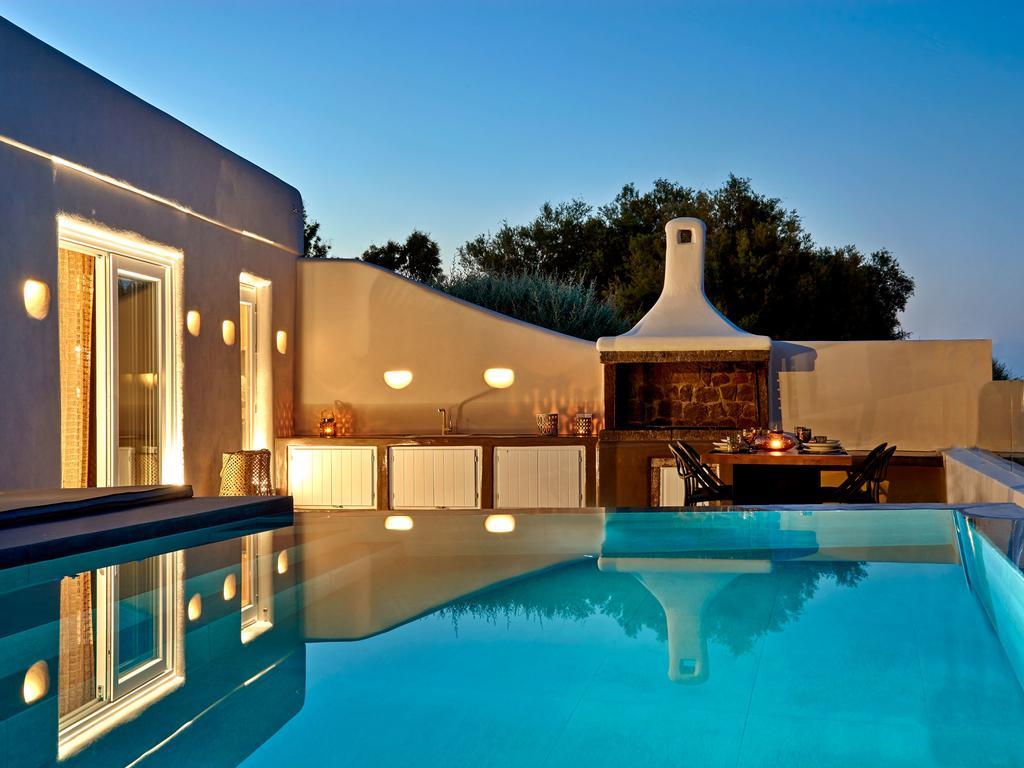 Incognito Santorini Villa Kamari (Santorini)